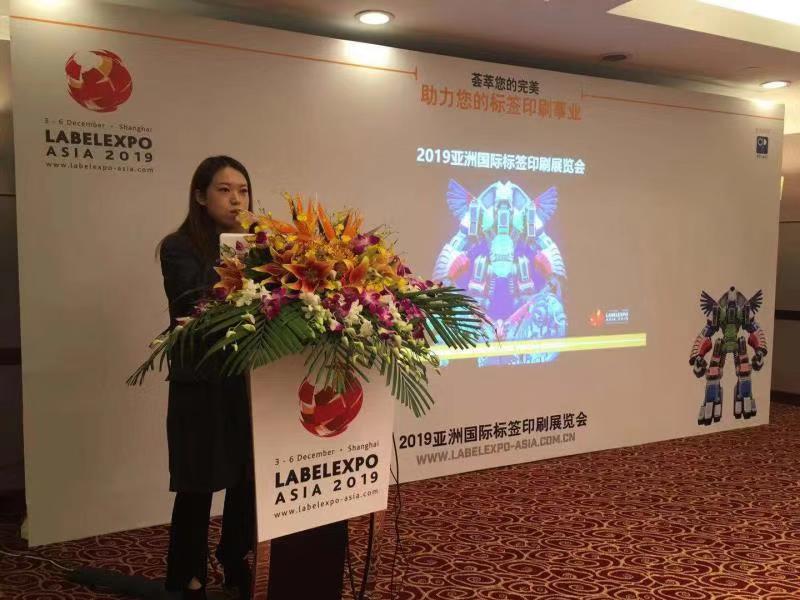 bcd642073b1fb538195fe38390a95d3.jpg