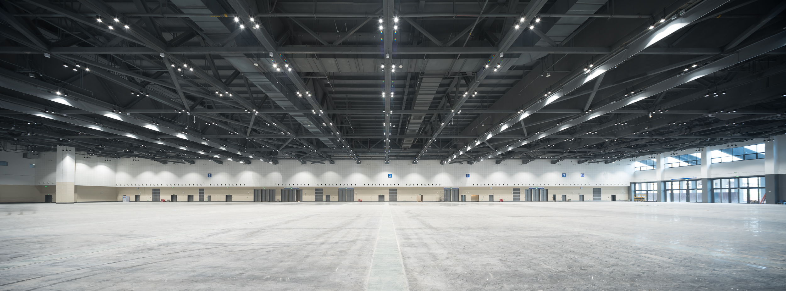 13000m2展館.jpg